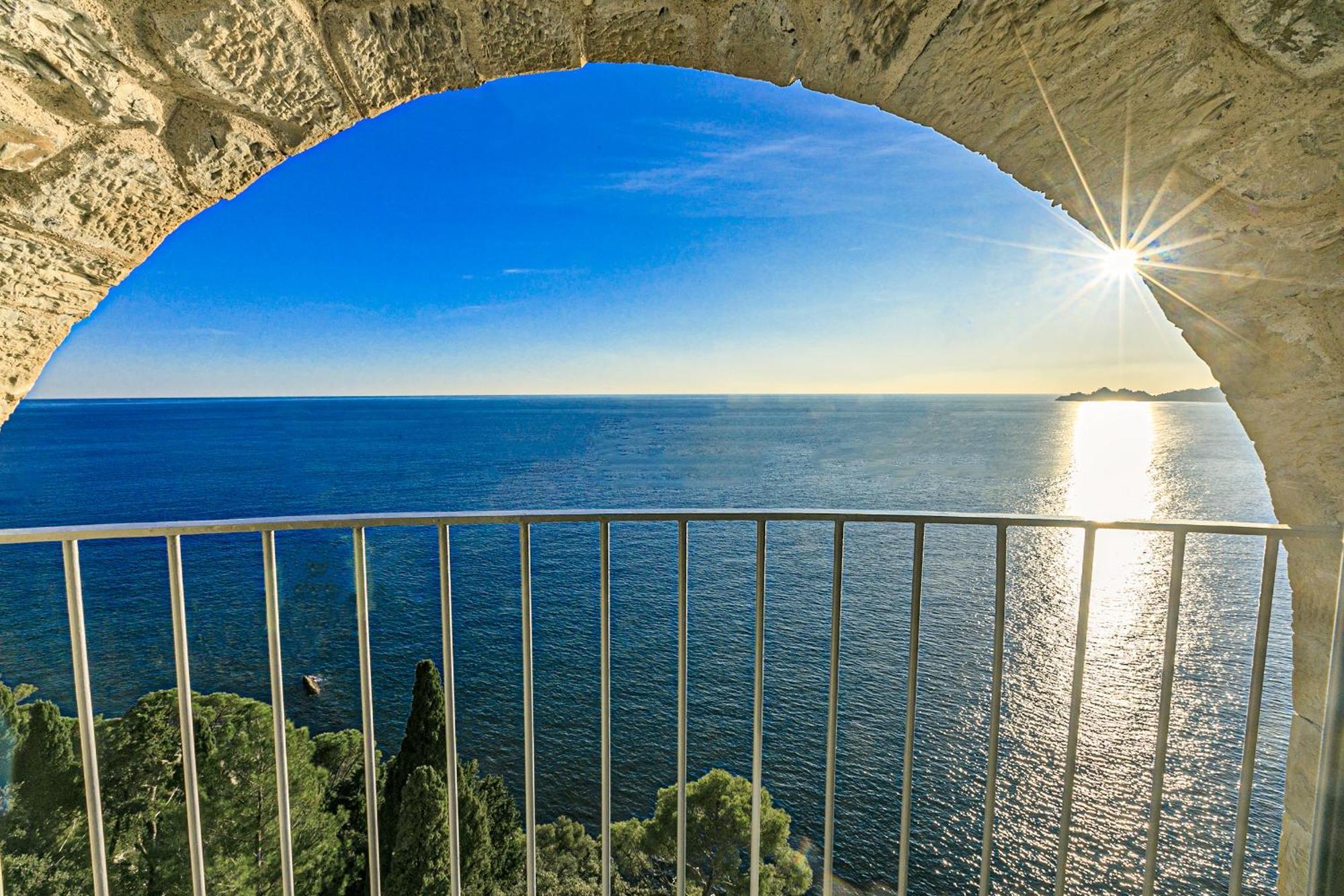 Iflat Castel Suite Sem Benelli Zoagli Exterior photo
