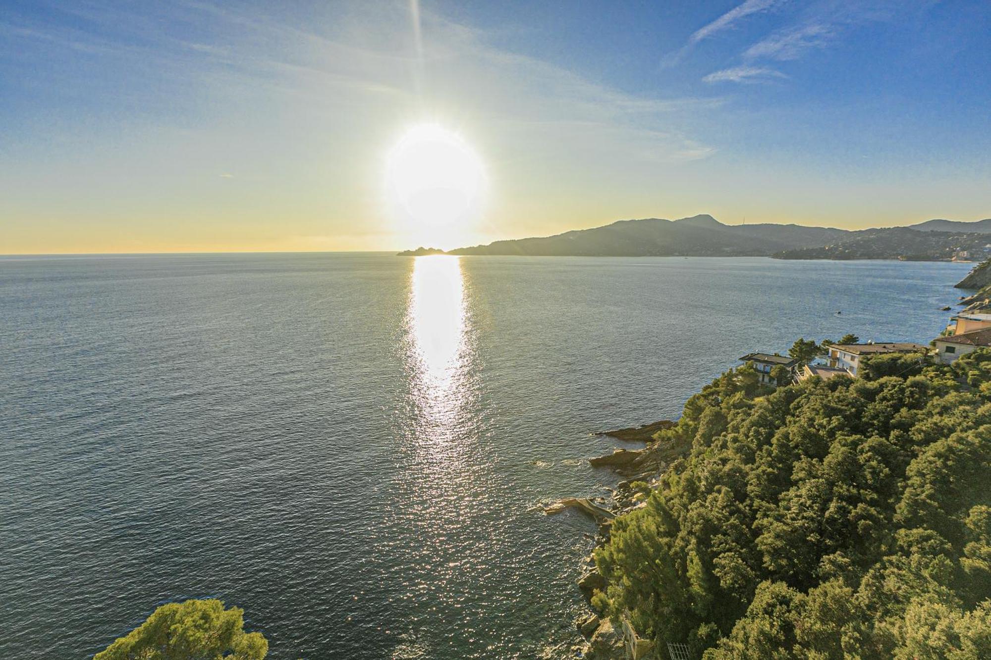 Iflat Castel Suite Sem Benelli Zoagli Exterior photo