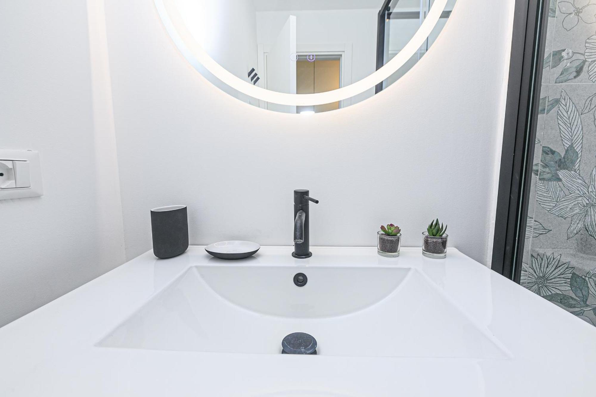 Iflat Castel Suite Sem Benelli Zoagli Exterior photo